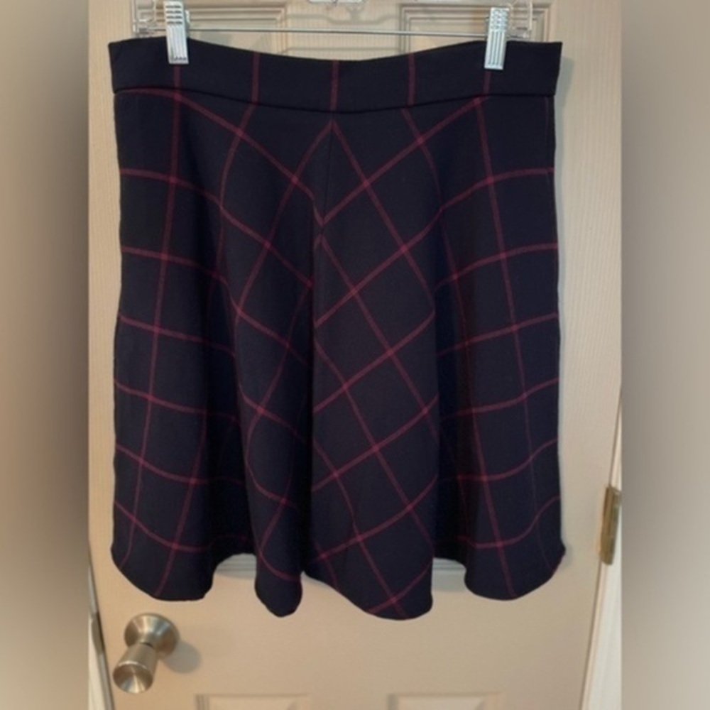 Maison Jules window pane check a-line skirt with pockets.